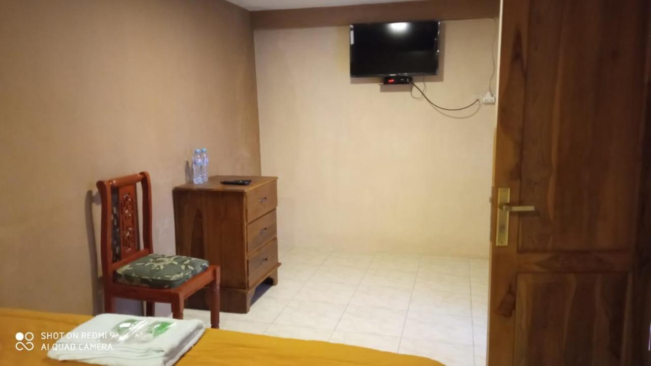 Hotel Nur Cahaya - Syariah Probolinggo Dış mekan fotoğraf